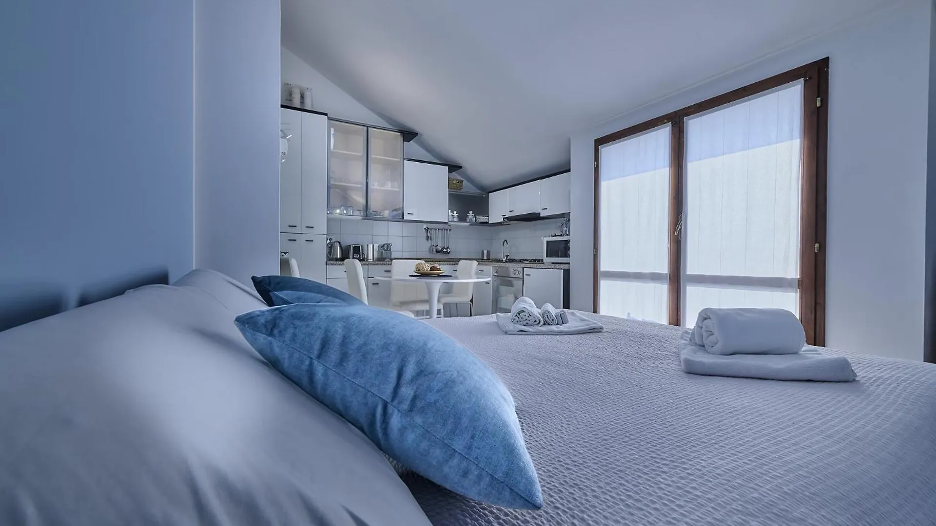 Cosy Apartment In 바레나